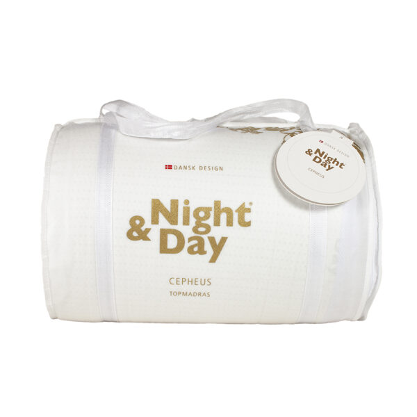 Topmadras med memory foam - Night & Day